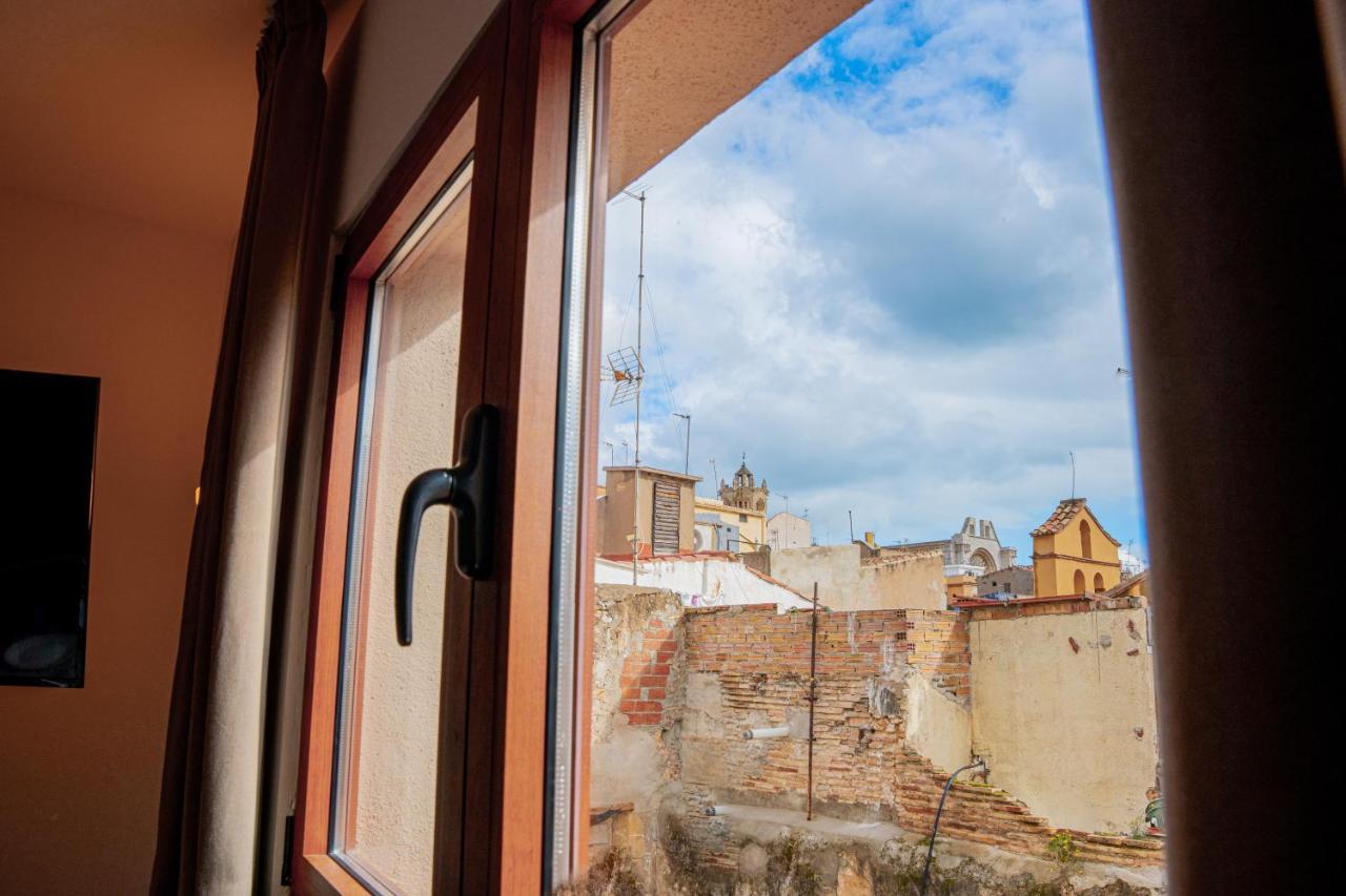 Apartamento 2 En La Muralla Romana Junto A La Catedral ตาร์ราโกนา ภายนอก รูปภาพ