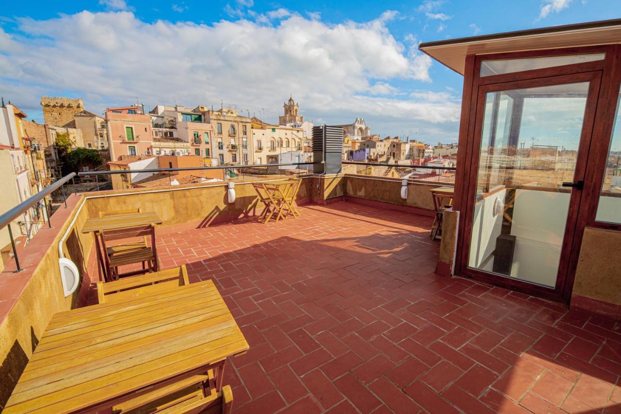 Apartamento 2 En La Muralla Romana Junto A La Catedral ตาร์ราโกนา ภายนอก รูปภาพ